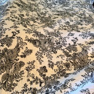 JCPenney Black and White Floral Quilt